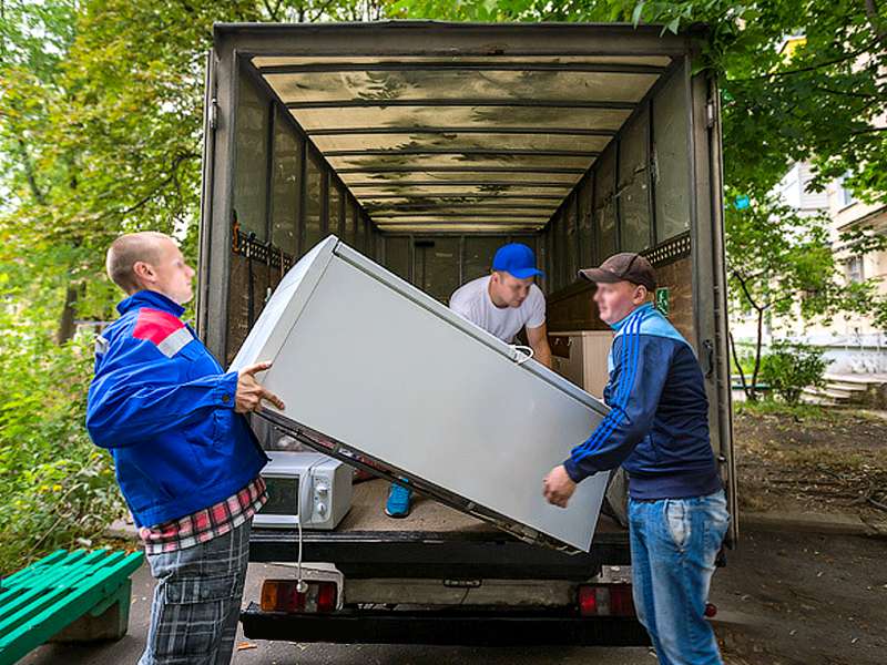 Заказ грузовой газели для переезда квартиры из Курска в Симферополя