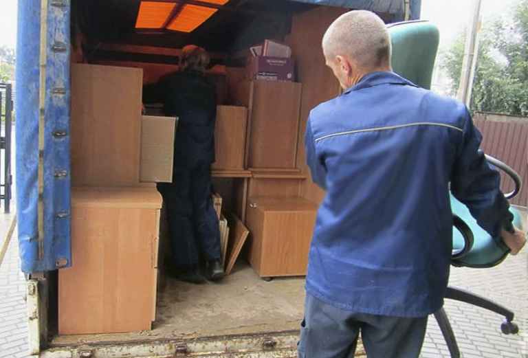Доставка оборудования недорого из Курска в Махачкалу