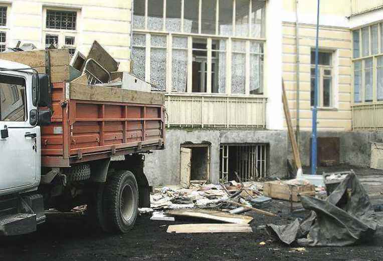 Вывоз бытового мусора дешево по Курску